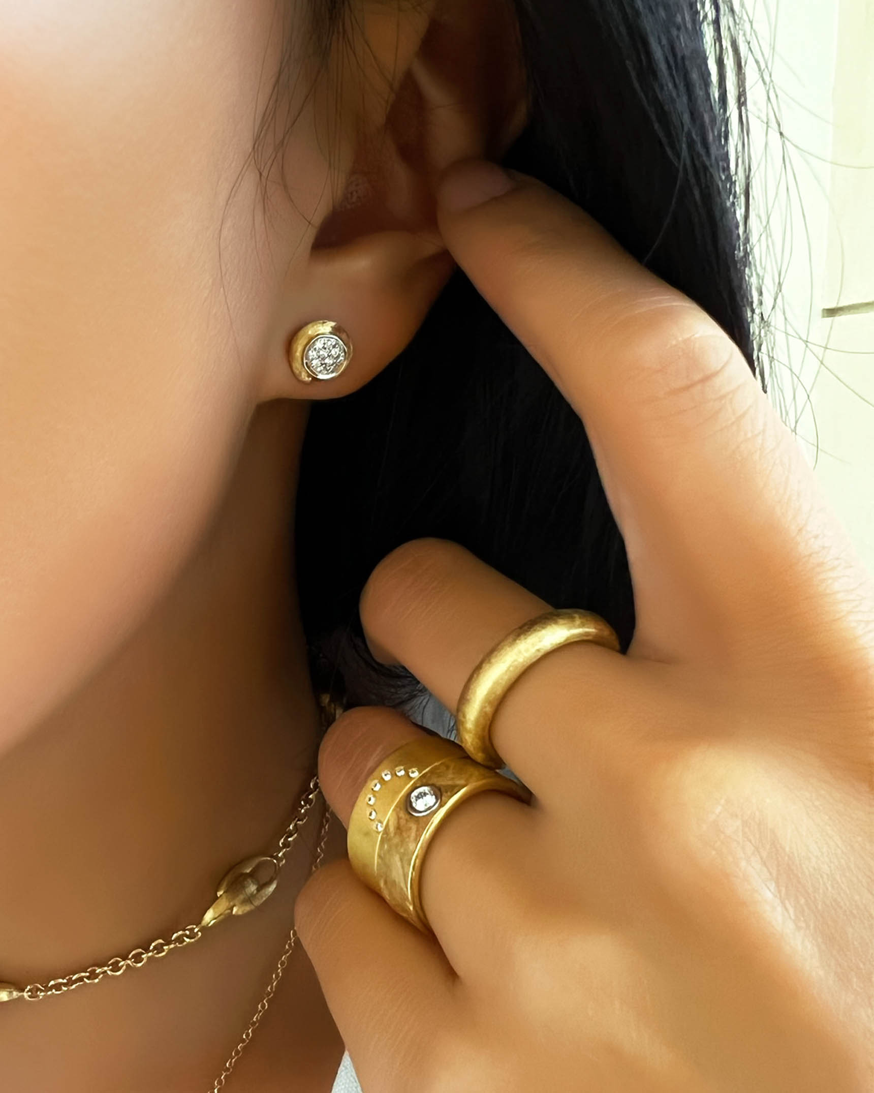 Yellow Gold Rings and Earrings RWEDD04211 – RADMM00620 – RWEDY00778 – EDF2K03445 XX