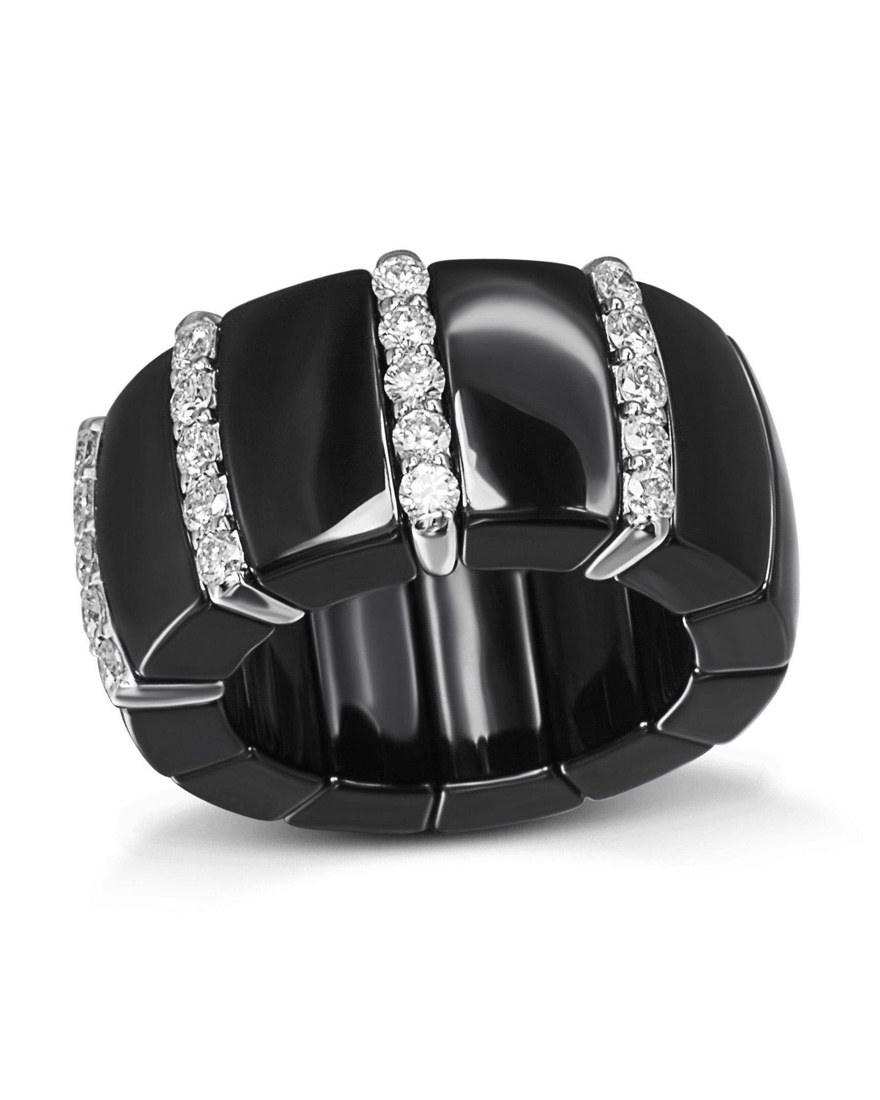 A flexible diamond ring. - Bukowskis
