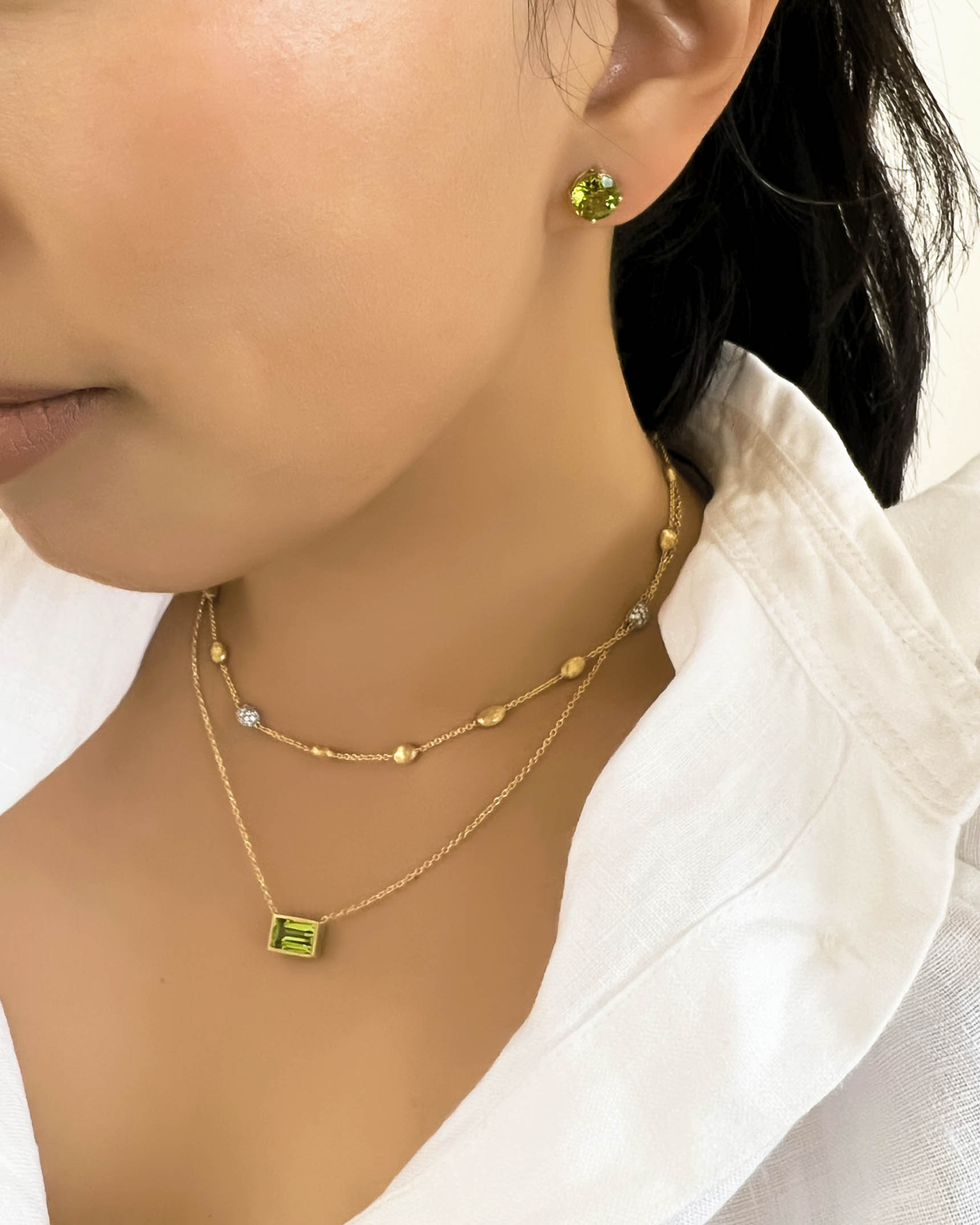 Peridot Earrings and Pendant and Yellow Gold Necklace ECSMS02446 – PNCMS01303 – NDU5K02507