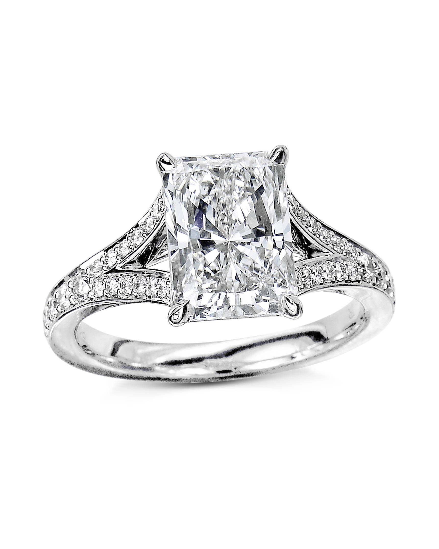 Honest opinion on wedding band with split shank engagement ring :  r/EngagementRings